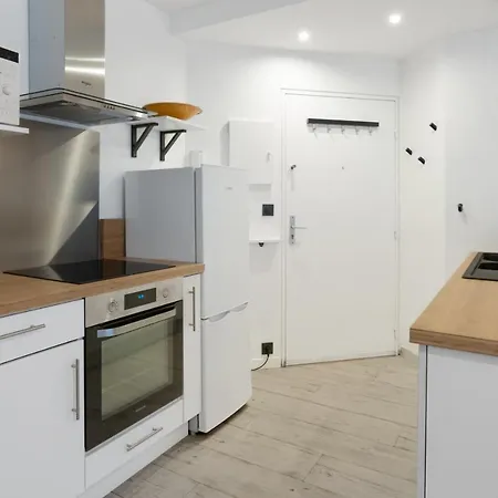 Spacious In Near Paris - Welkeys ואנב